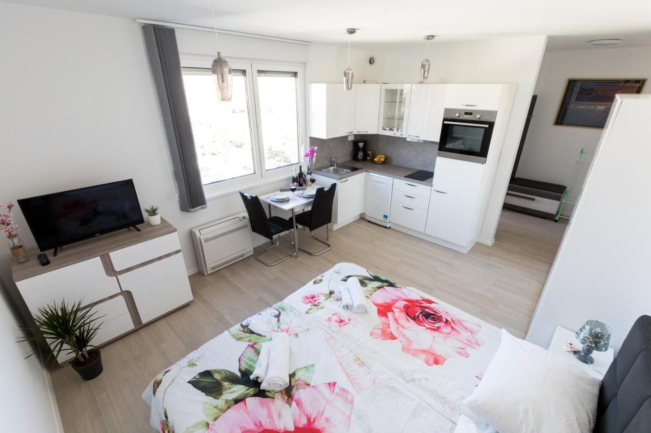 Studio Apartman Moonlight Zadar Eksteriør billede